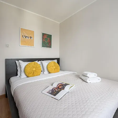 Lumina I 3-room With Parking&balcony I Ac I Near Pge Narodowy Warszawa